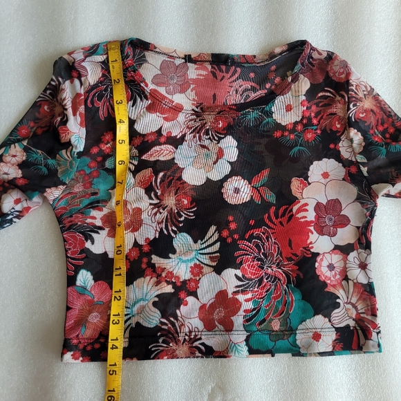 Floral Print Sheer Mesh Long Sleeved Crop Top Small Y2K Tattoo - Picture 10 of 11
